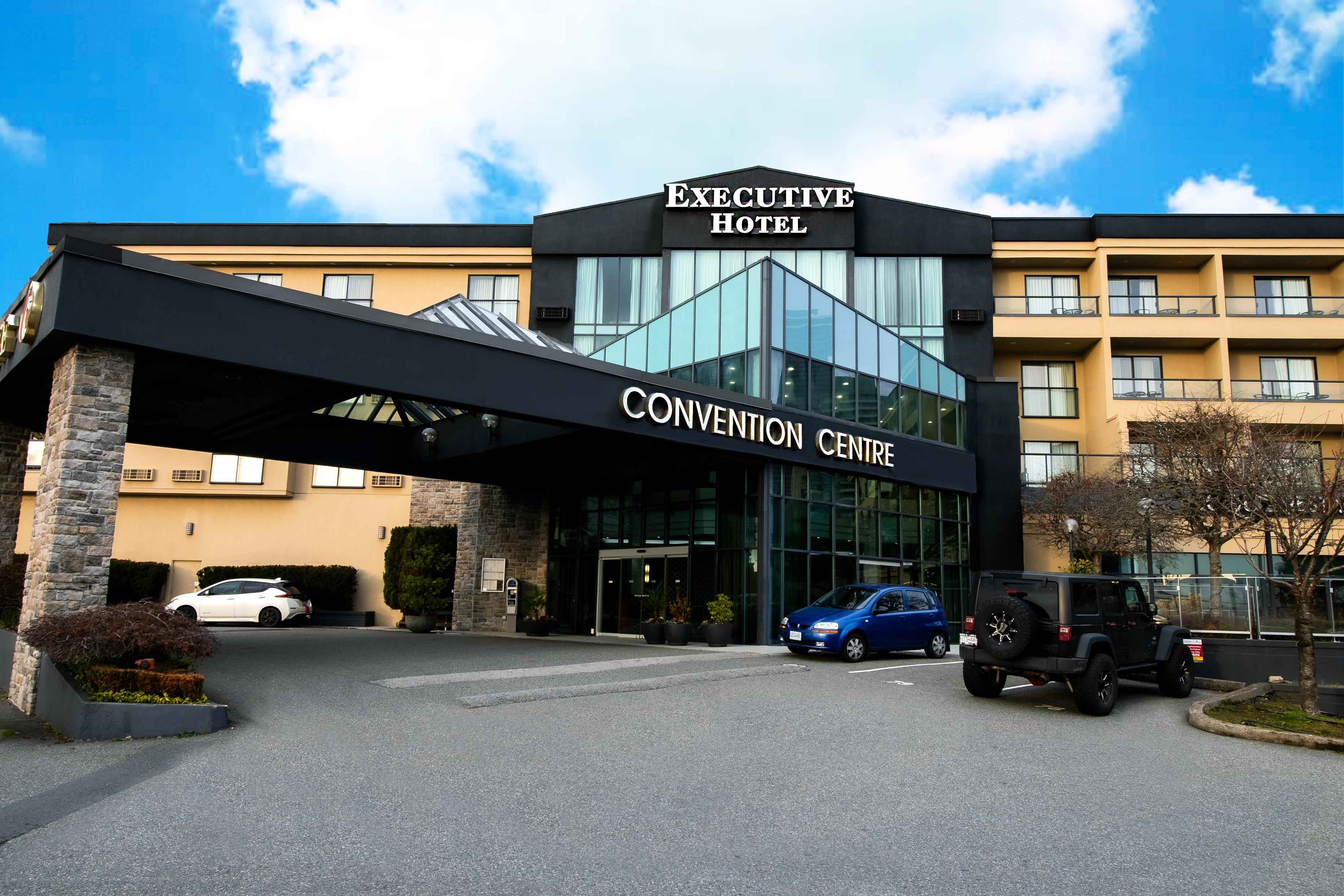 Executive Suites Hotel & Conference Center, Metro Vancouver Бърнаби Екстериор снимка
